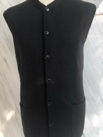 Ιερατικό μάλλινο μακρύ γιλέκο ανδρικό λαιμόκοψη