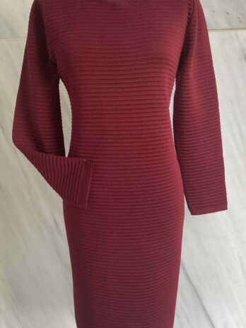 Πλεκτό φόρεμα με πλέξη